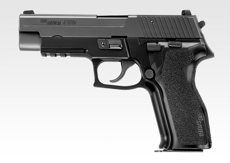 SIG SEUER  Ｐ226 E2  超美品 SIG SAUER P226 E2 Review - Guns Holsters And Gear